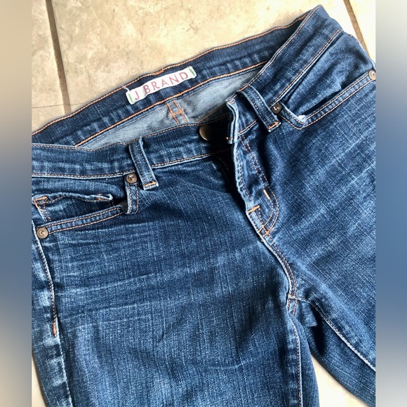 J Brand Mid-Rise Straight Leg Jeans | Dark Wash | Size 26 | XS - Picture 3 of 5